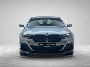 BMW 5-Series M SPORT - Image 2