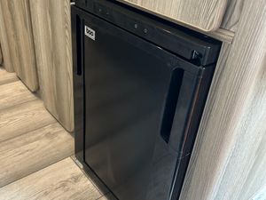 2019 Mercedes Sprinter Camper - Image 4