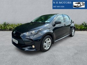 Yaris 2022 HYBRID 1.5 LUNA 37k/MILES - Image 3