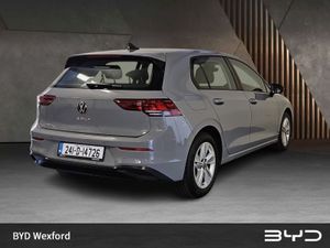 Volkswagen Golf 2.0 TDI 115HP Life - Image 4
