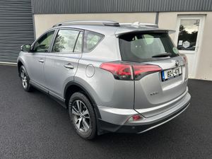 182 Toyota Rav4 2.0 D4-D Luna Sport - Image 3