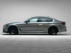 BMW 5-Series 530E M SPORT - Image 4