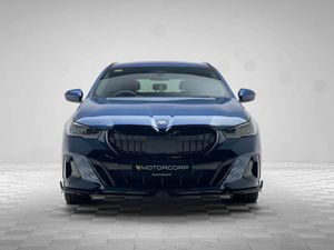 BMW 5-Series 530E M SPORT PRO TOURING - Image 2