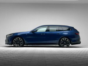 BMW 5-Series 530E M SPORT PRO TOURING - Image 4