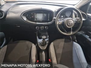 Toyota Aygo X Aygo X Pure Vvt-i Pure Vvt-i - Image 3