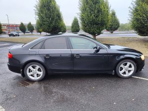 Audi A4 2012 2L - Image 4