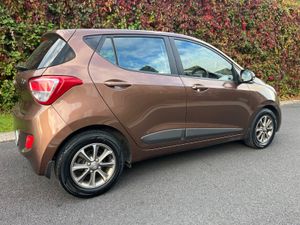 Hyundai i10 2015 (NCT 05/26 .TAX 12/25) - Image 3