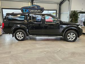 14 NISSAN NAVARA TEKNA CREW CAB - Image 2
