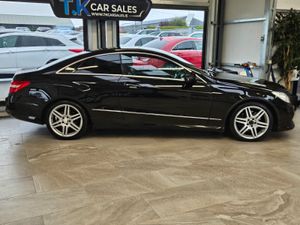 13 MERCEDES BENZ E CLASS COUPE 220 - Image 2