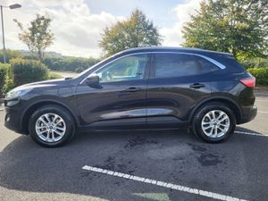 2023 FORD KUGA PHEV TITANIUM HYBRID - Image 3