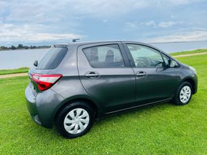 Toyota Yaris DBA-KSP130 5DR AUTO - Image 3