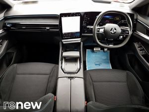 Renault Austral E-tech Hybrid 200 Techno Esprit A - Image 3