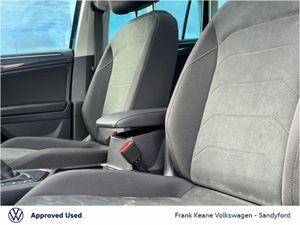 Volkswagen Tiguan  elegance  1.4tsi Phev 245HP  f - Image 4