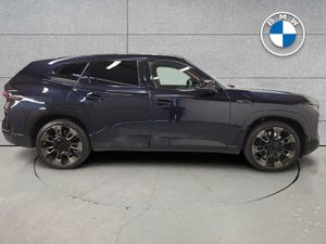 BMW XM 50e - Image 3