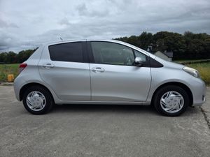 Toyota Vitz 2013 - Image 3