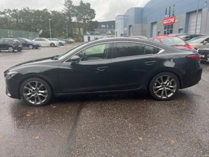 2.2 D 4DR 150PS PLATINUM TOP SPEC - Image 4