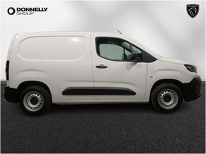Peugeot Partner Standard Diesel Professional Plus - Image 4