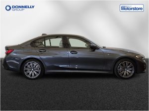 BMW 3 Series Saloon M Sport - Image 4
