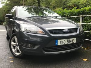 Ford Focus 1.6 TDCI TITANIUM Zetec 1 Owner - Image 2