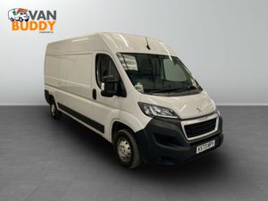 Peugeot Boxer 2.2 BlueHDi 335 Professional Premium - Image 4