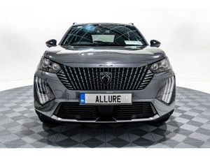 Peugeot 2008 Allure 1.2 Petrol 100BHP - Reversing - Image 2