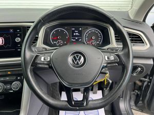 Volkswagen T-Roc DESIGN 2.0 TDI // APPLE CARPLAY/A - Image 4