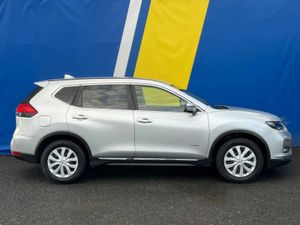 Nissan X-Trail 4X4 2.0 HYBRID // LEATHER INTERIOR - Image 2