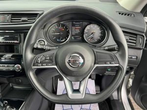 Nissan X-Trail 4X4 2.0 HYBRID // LEATHER INTERIOR - Image 4