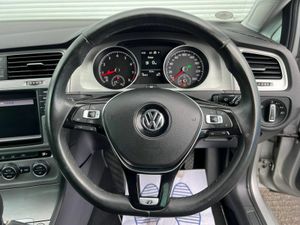 Volkswagen Golf R-LINE PACK 1.2 TSI AUTO // COMFOR - Image 4