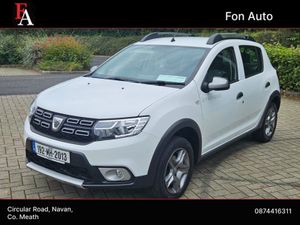 Dacia Sandero Stepway 1.0 PETROL ESSENTIAL  MODEL* - Image 3