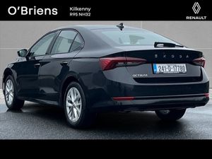 Skoda Octavia Ambition 2.0 TDI 115 BHP 4DR  1 Own - Image 4