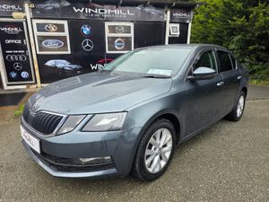 SKODA OCTAVIA 1.6 DIESEL AUTOMATIC 2018 VERY CLEAN - Image 2