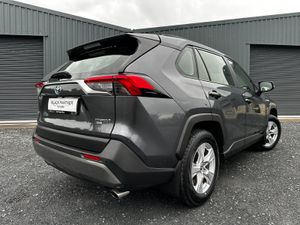 Toyota RAV4 191’ 2WD LUNA PETROL/HYBRID AUTOMATIC - Image 4
