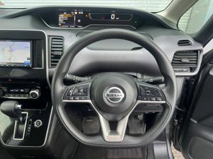 Nissan Serena 7-SEATER 2.0 HYBRID // REVERSE CAMER - Image 4