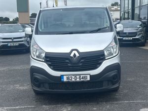 Renault Trafic LWB Business van - Image 2