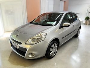 2011 Renault Clio1.2 16V ROYALE Petrol Low Mileage - Image 3