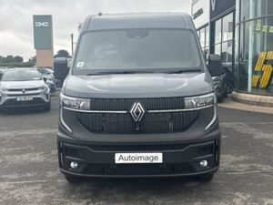 Renault Master 170BHP 9speed Auto TOP Spec LWB EX - Image 2