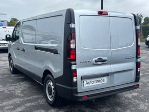 Renault Trafic Silver AP - Image 4