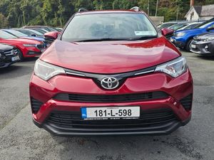 Toyota RAV4 2018  2.0 D-4D (143) 2WD Luna - Image 3