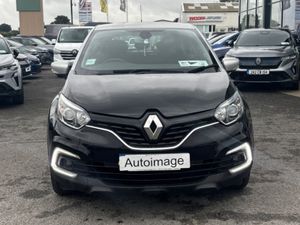 Renault Captur Diesel 90 Dynamique NAV - Image 2