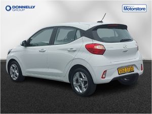 Hyundai i10 Hatchback SE Connect - Image 3