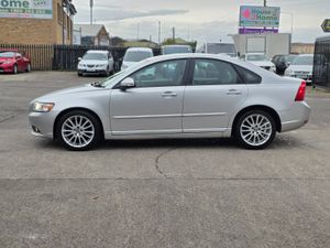 Volvo S40 1.6 Diesel SE LUX - Image 4