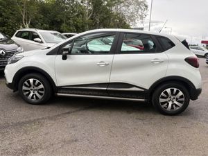 Renault Captur PLAY DCI 90 MY18 5DR - Image 4