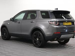 Land Rover Discovery Sport TD4 HSE - Image 4