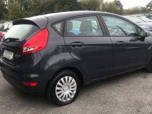 Ford Fiesta 2011 1.6 120 PS Zetec-S - Image 4