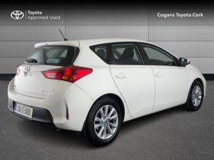Toyota Auris AURIS 1.4D4D Alloys - Image 2