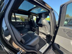 🇮🇪 Range Rover AUTOBIOGRAPHY 2.0 LWB (RARE) - Image 3