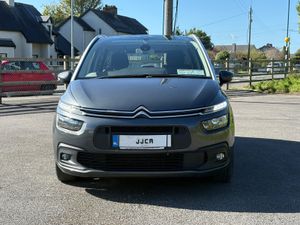 ABSOLUTELY IMMACULATE 2017 (171) 7 SEATER - Image 2