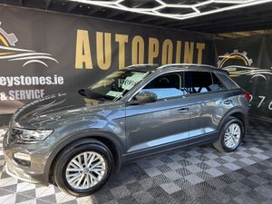 Volkswagen T-Roc 2018 - Image 2