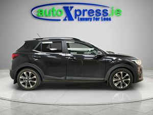 Kia Stonic 1.6 Reversing camera - Image 3